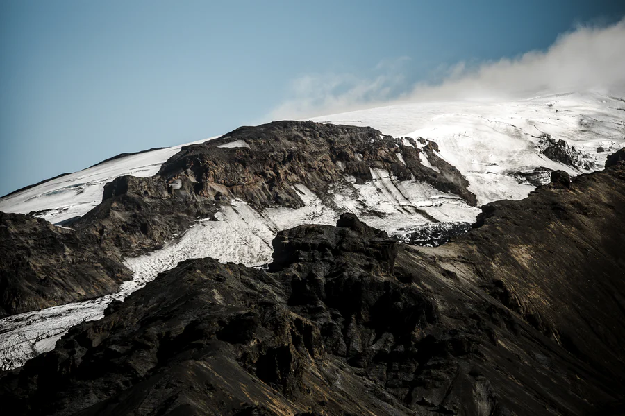 Thórsmörk mountain ridge in the Icelandic Highlands covered in snow