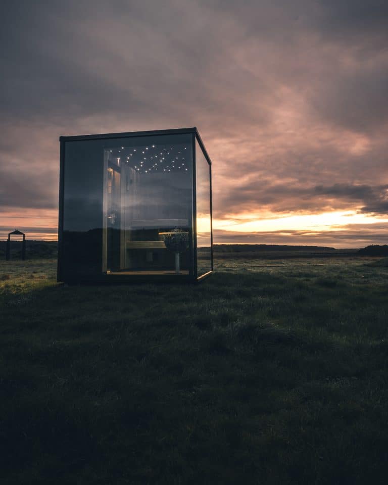 Panorama glass lodge sauna
