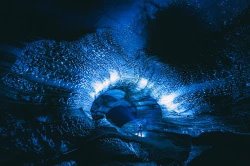 Katla ice cave at night