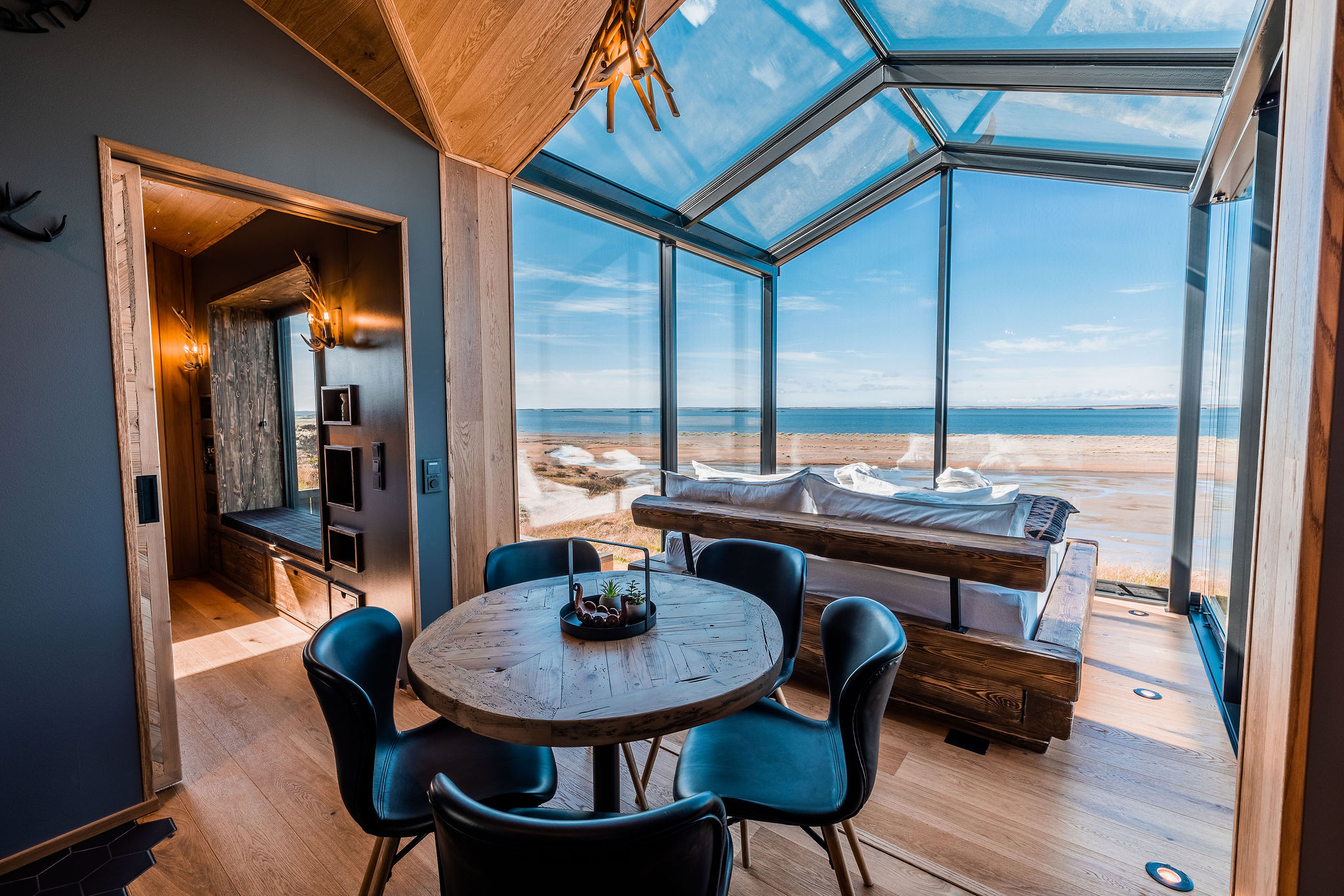 Panorama Glass Lodge | Unique Lodges in the Icelandic Countryside