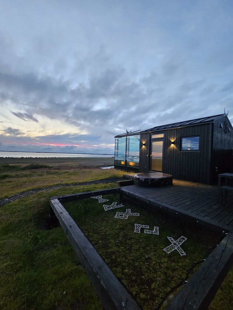 Panorama Glass Lodge Njord, west Iceland