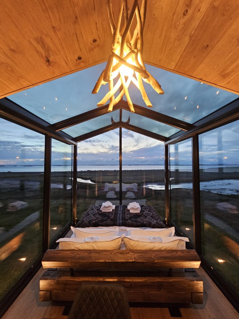 Panorama Glass Lodge Njord, west iceland